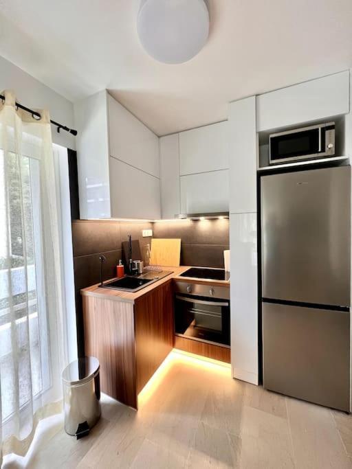Lovely Studio 3-Min From Beach Palaio Faliro Bagian luar foto