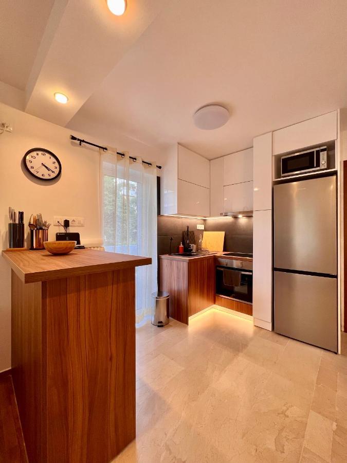 Lovely Studio 3-Min From Beach Palaio Faliro Bagian luar foto